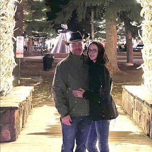 Meet your Posher, Britney jo